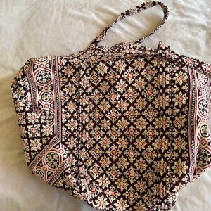 Vera Bradley Duffle Traveler Bag Brand New